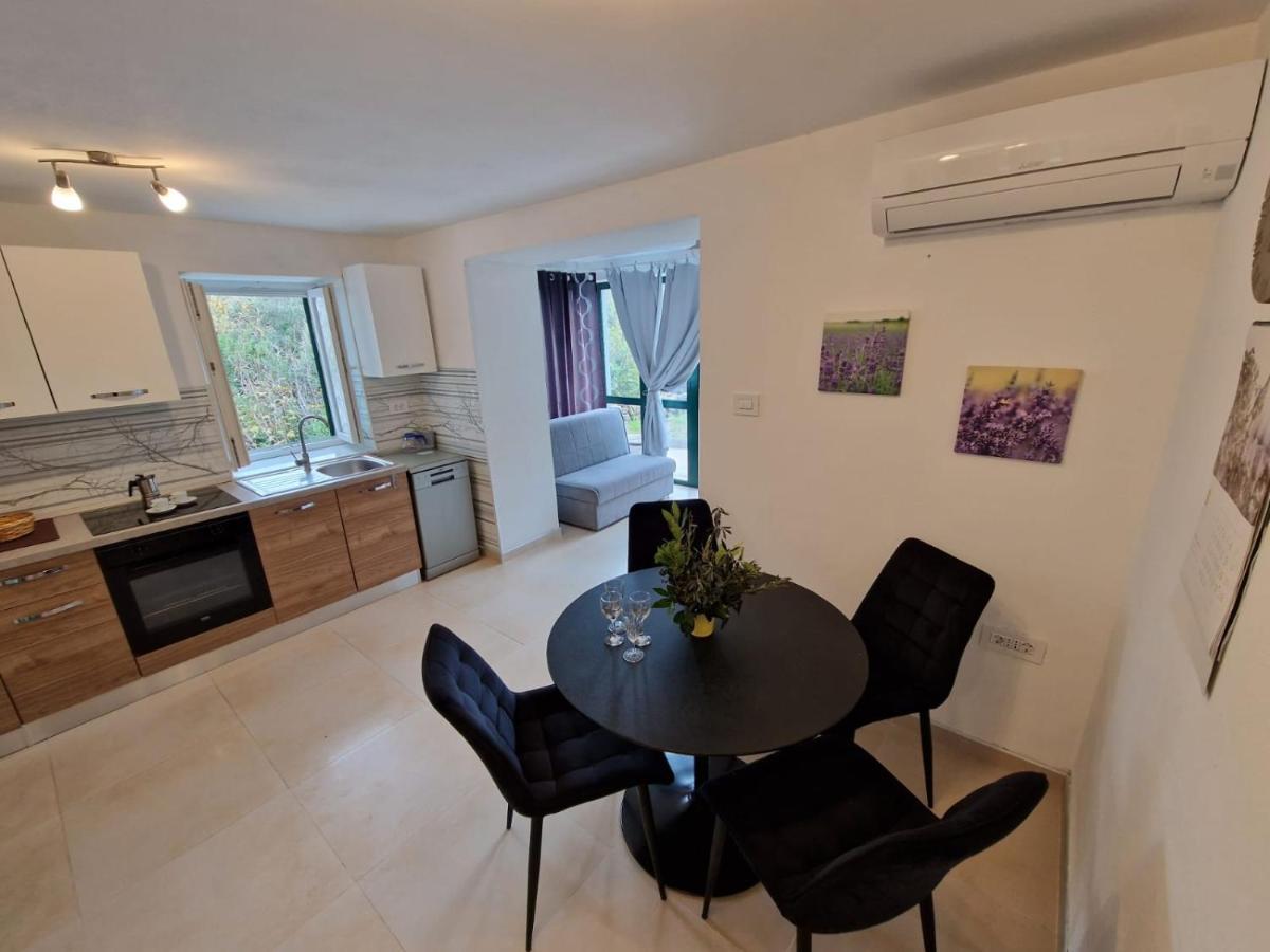 Lavanda Apartman 1 Cres Zewnętrze zdjęcie
